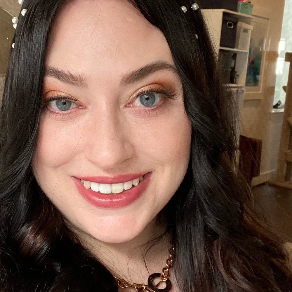 Meet your Posher, Bekah